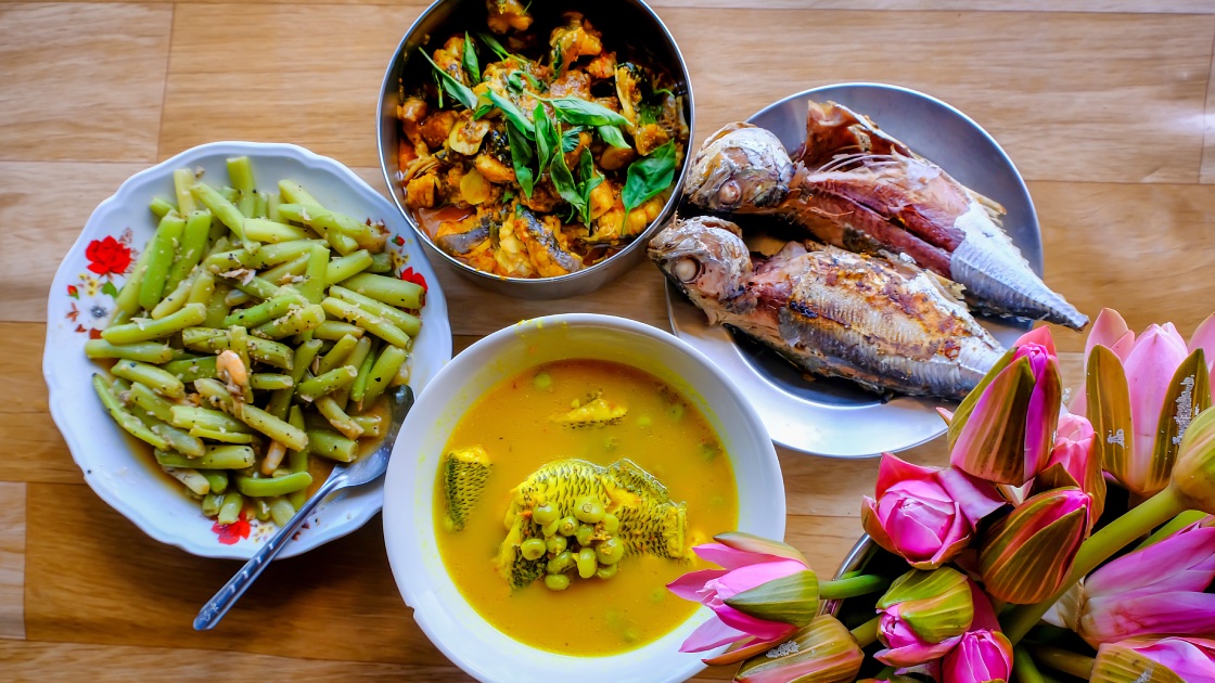 9 อาหารใต้จานเด็ดห้ามพลาด แนะนำโดยเชฟและเจ้าของร้านปักษ์ใต้ในคู่มือ